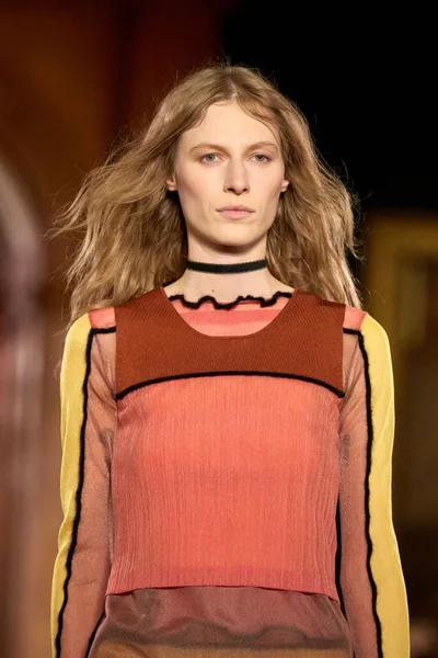 Look 108